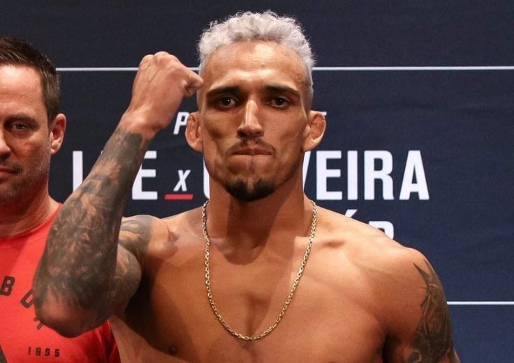Charles Oliveira: Wiki, Bio, Age, Height, Fights, Parents, Career, Net Worth