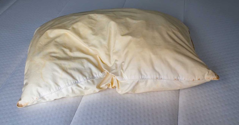 The Bizarre Yet Curious Case Of Yellowed Pillows: What Is The Phenomenon Behind Their Turning Yellow?